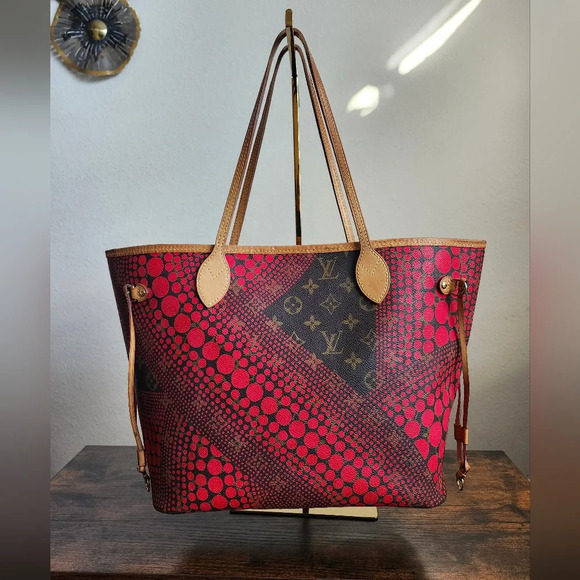 Louis Vuitton Monogram Kusama Waves Neverfull MM Red - Picture 1 of 16
